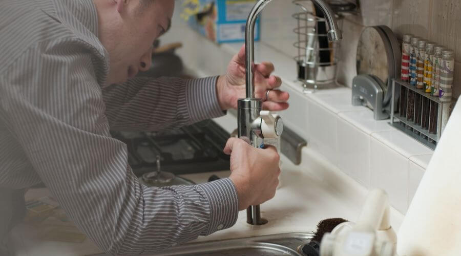 Professional bathroom faucet installation in Maplesville, AL
